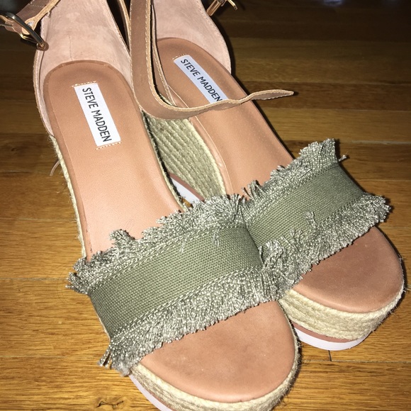 Shoes - Steve Madden Valley Wedge Sandal